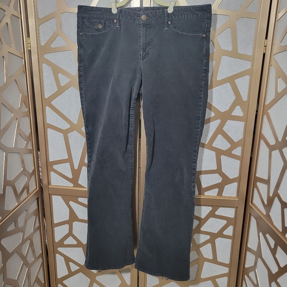 GAP 1969 Sexy Boot Cut Charcoal Grey Corduroy Pants - Picture 1 of 13